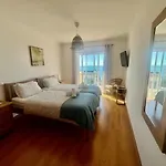 Hofnar Sea View Apartment